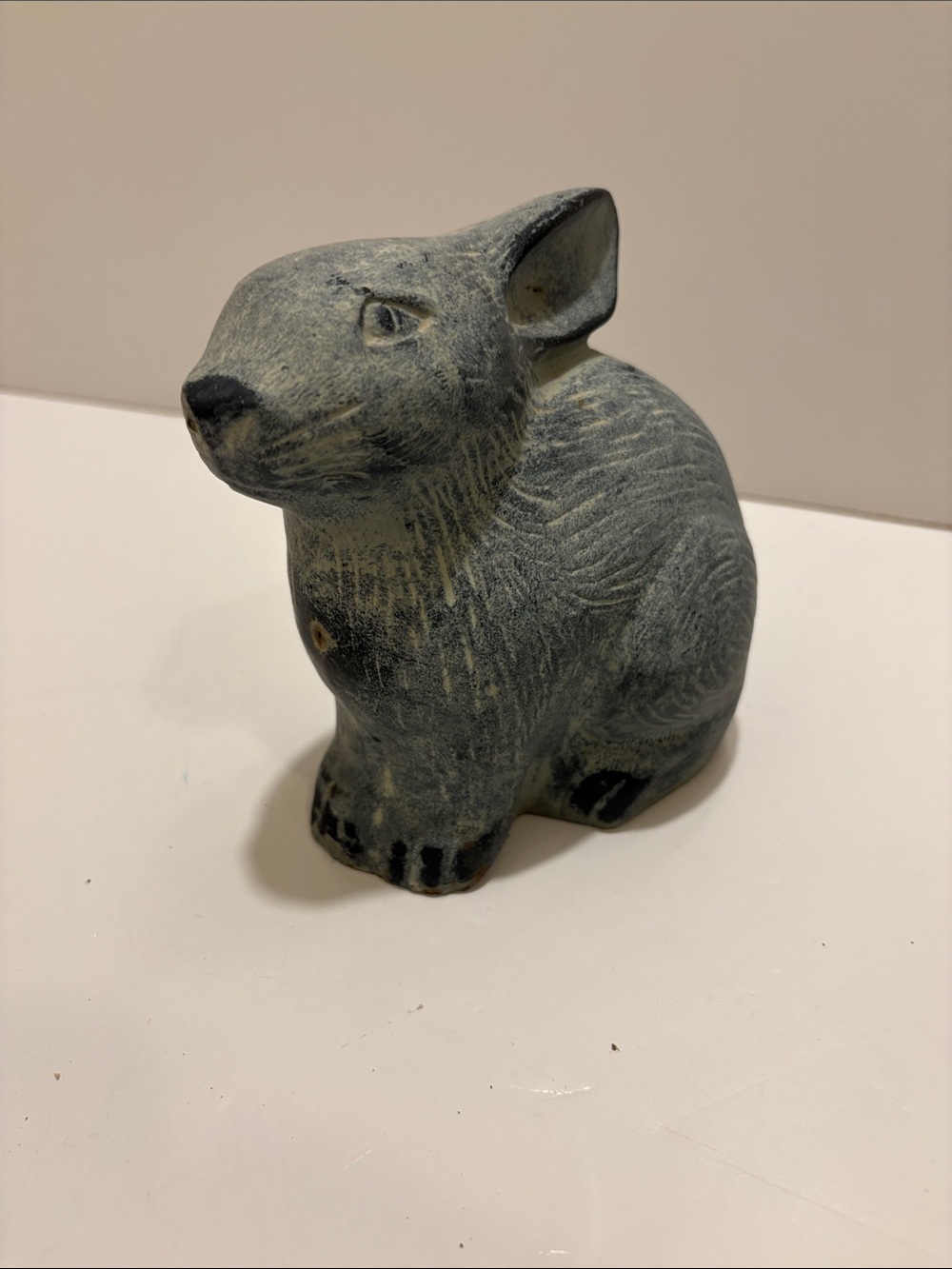 Virginia Metalcrafters metal rabbit garden gate / door stop. 5” tall.